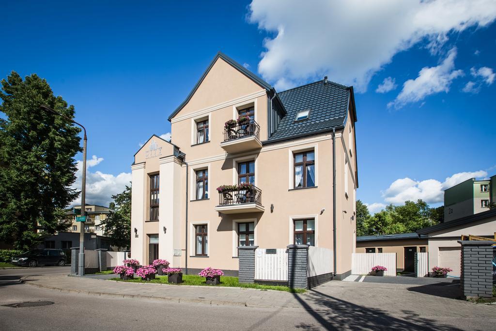 City. Apartament *