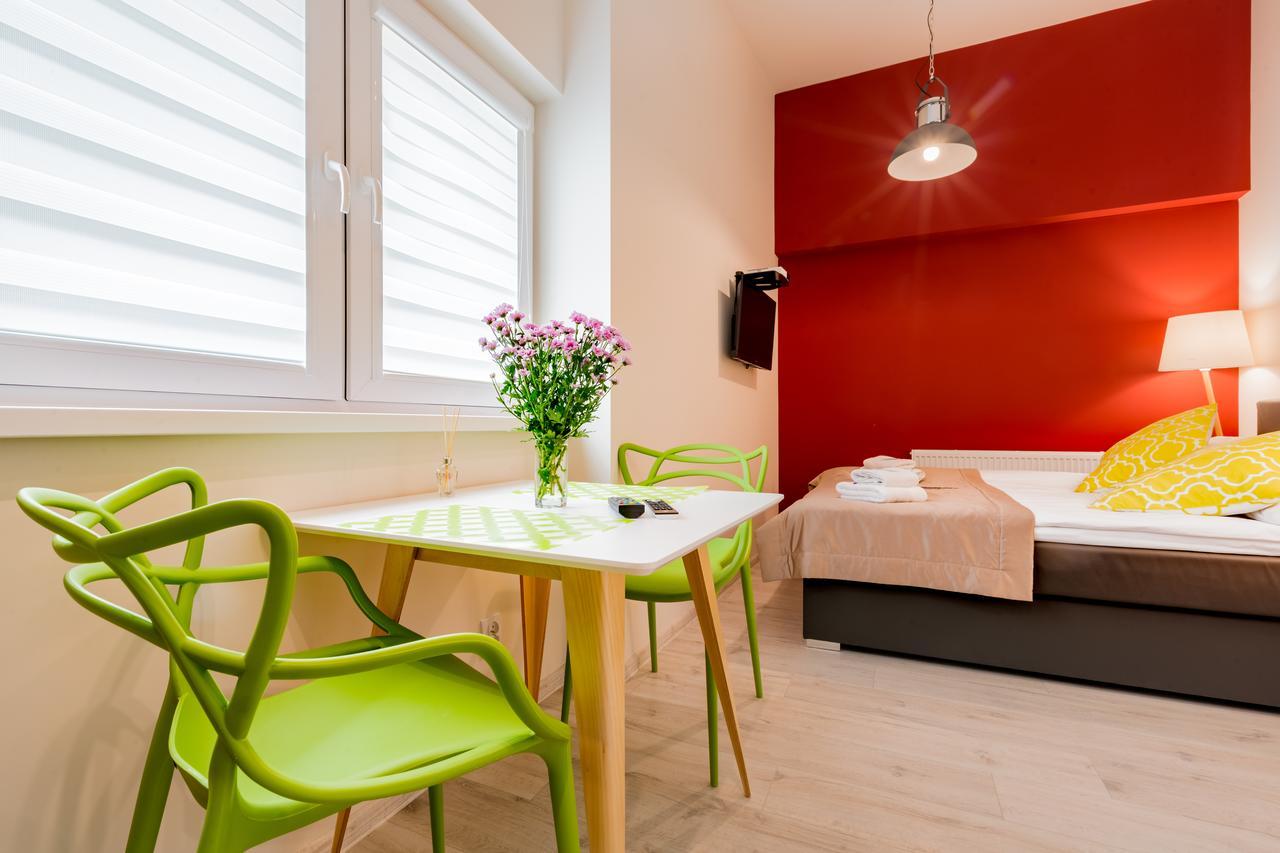 Apartament City. *